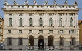 Residenza Canossa